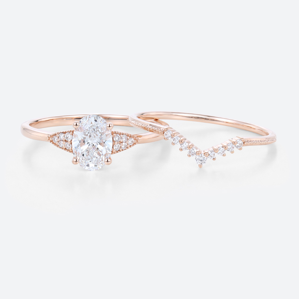 Vintage Oval Engagement Ring Set with Curved Milgrain Band in rose gold