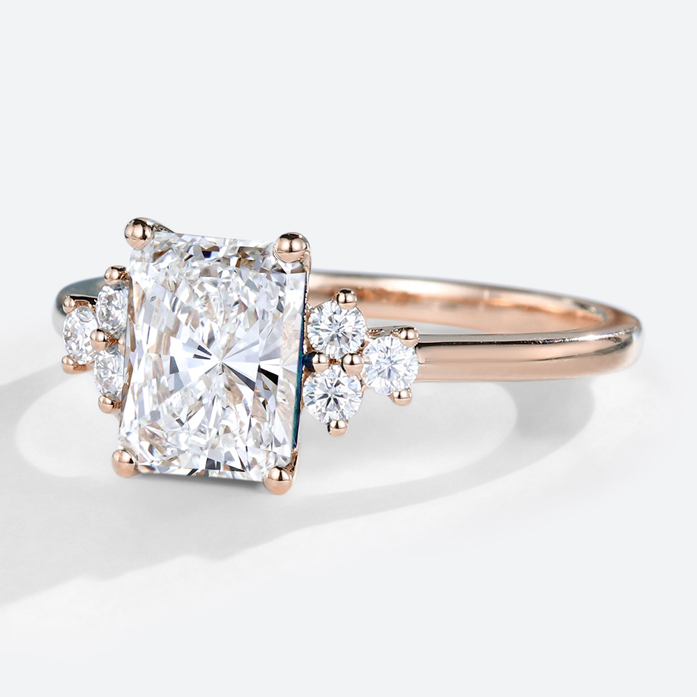 Radiant Cut Wedding Ring Modern 4-Prong 1.5ct Lab Diamond Cluster Ring in Rose Gold