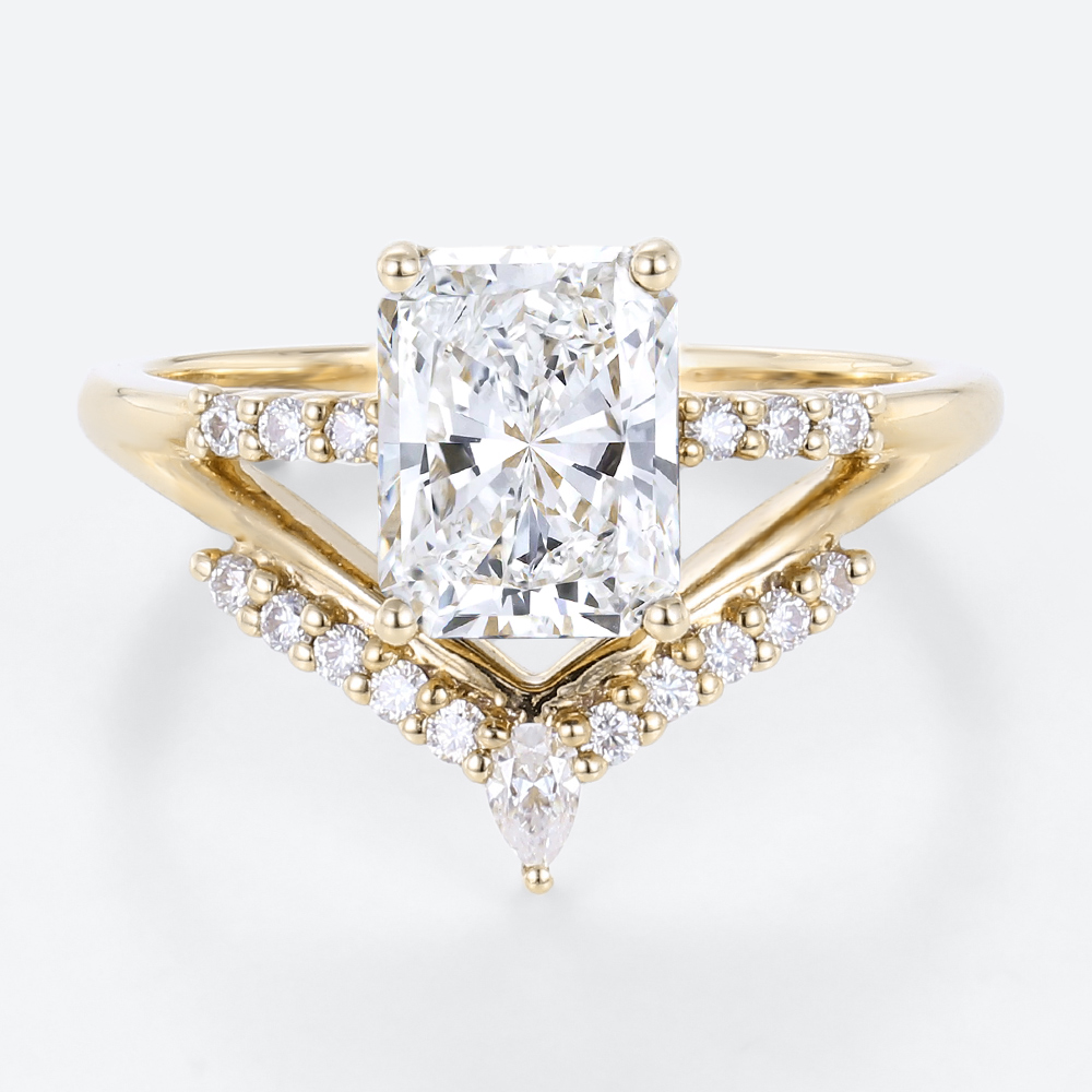 1.5ct Radiant Cut Lab Diamond Ring 4-Prong Unique Engagement Ring in yellow Gold