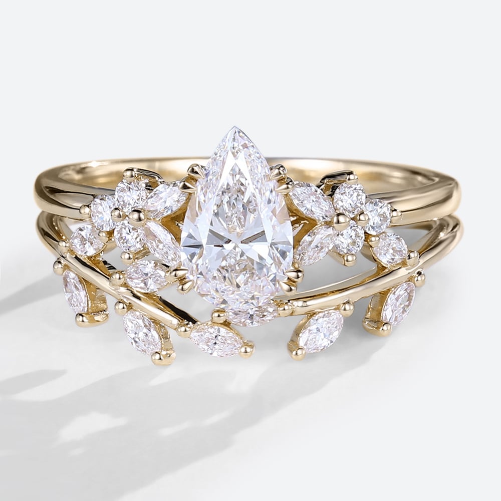 Pear Shaped Lab Diamond with Curved Wedding Bands Set