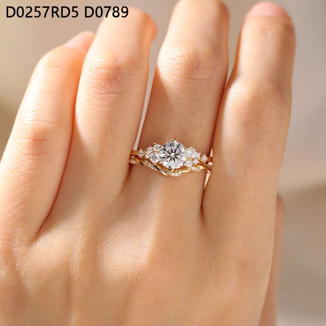 1ct Lab Grown Diamond Rings Set Round Cut 6-Prong Promise Ring Set in Yellow Gold