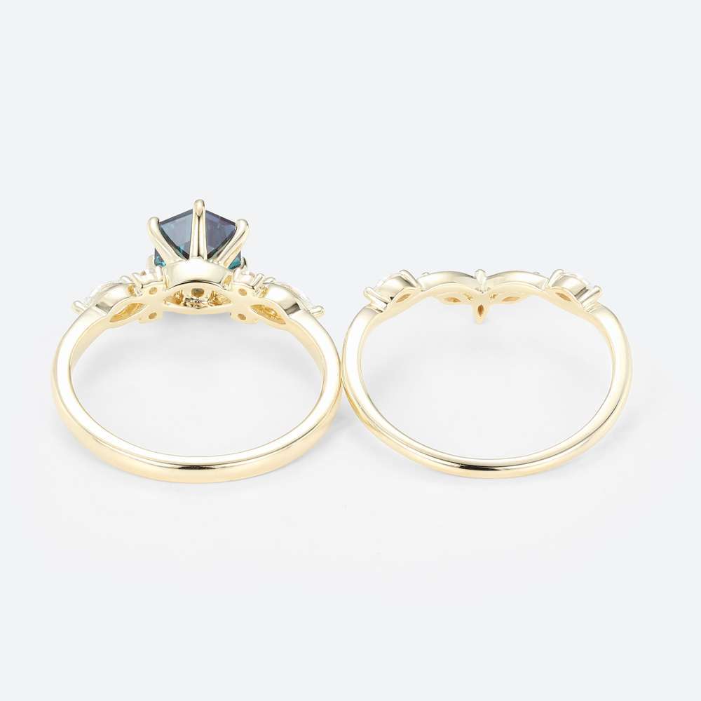 yellow gold Alexandrite Rings Set Hexagon Cut Alexandrite Ring with Curved Ring
