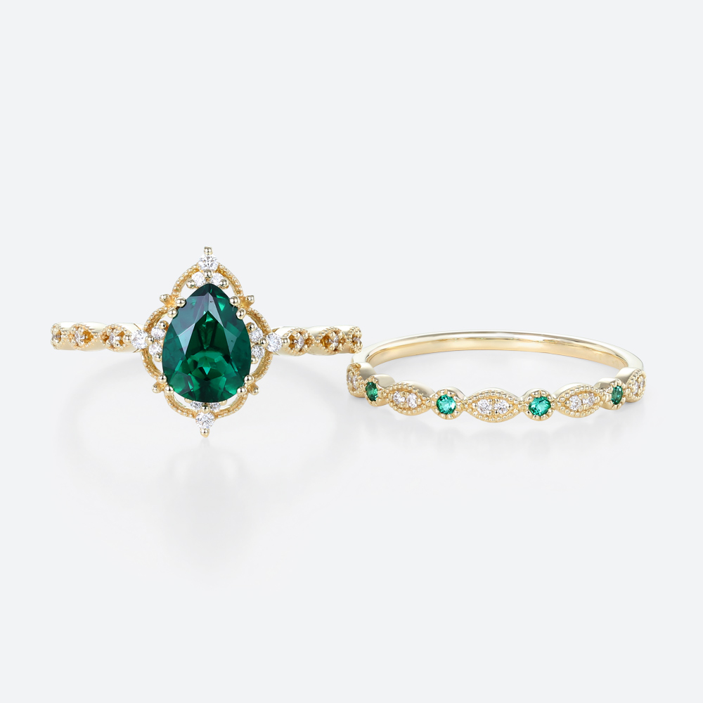 2PCS Yellow Gold Pear Shaped Lab Emerald Engagement Ring Vintage Bridal Ring Set (2)