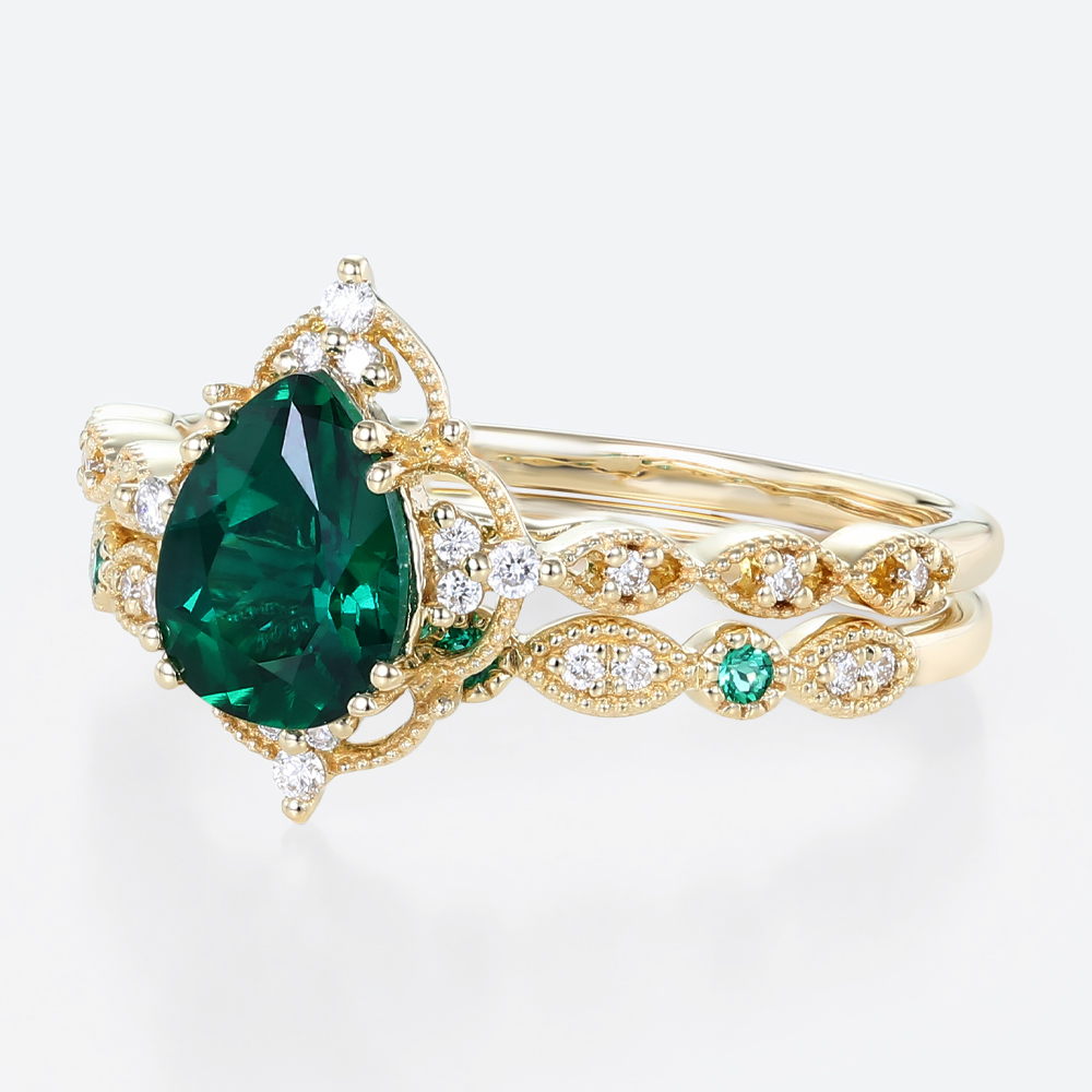 2PCS Yellow Gold Pear Shaped Lab Emerald Engagement Ring Vintage Bridal Ring Set (7)