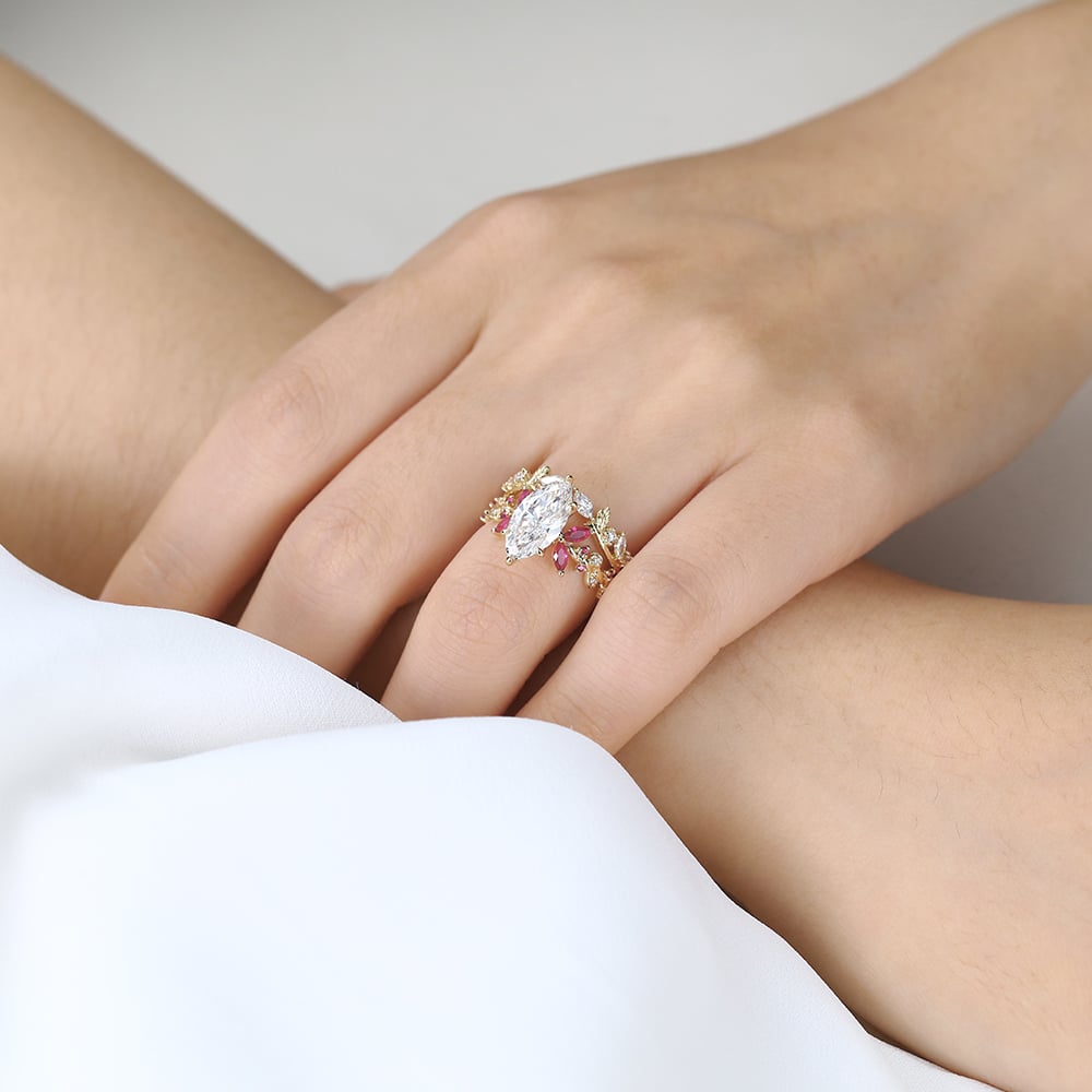 2ct Marquise Lab Grown Diamond Rings Set Scarlet Bloom 4-Prong Bridal Ring Set in Yellow Gold