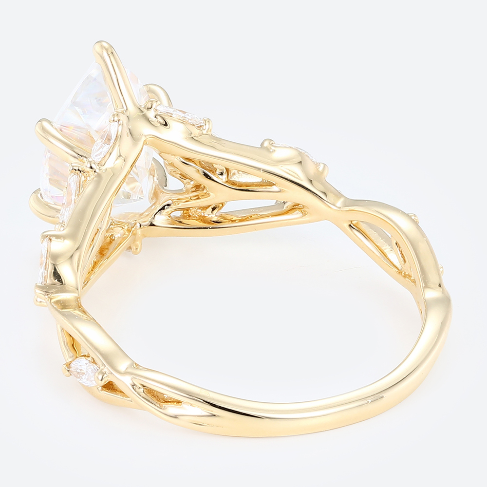 2ct Lab Diamond Engagement Rings Pear Cut Leaf-Inspired 6 Claw Prong Engagement Ring in Yellow Gold