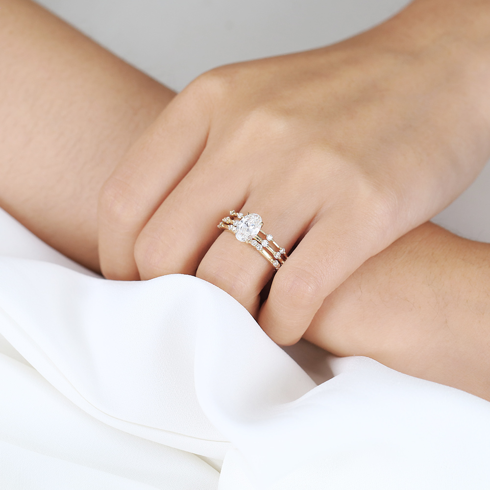Engagement and Wedding Ring Set 1 Ct Lab Grown Diamond Band in Yellow Gold