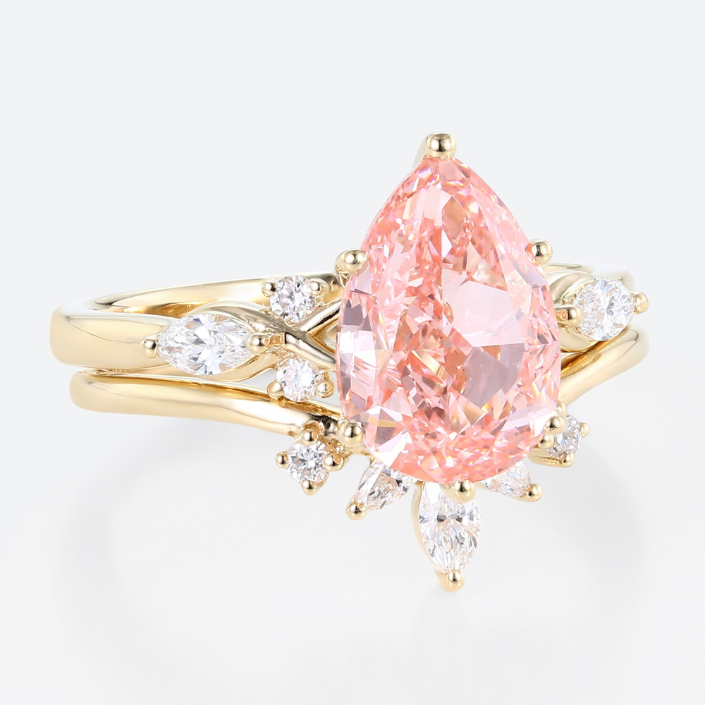 3ct Pink Diamond Engagement Rings​ Set 3ct Pear 4-Prong Bridal Ring in Yellow Gold