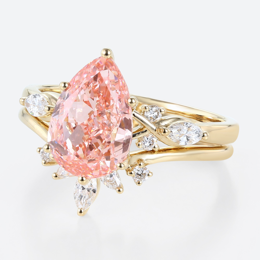 3ct Pink Diamond Engagement Rings​ Set 3ct Pear 4-Prong Bridal Ring in Yellow Gold