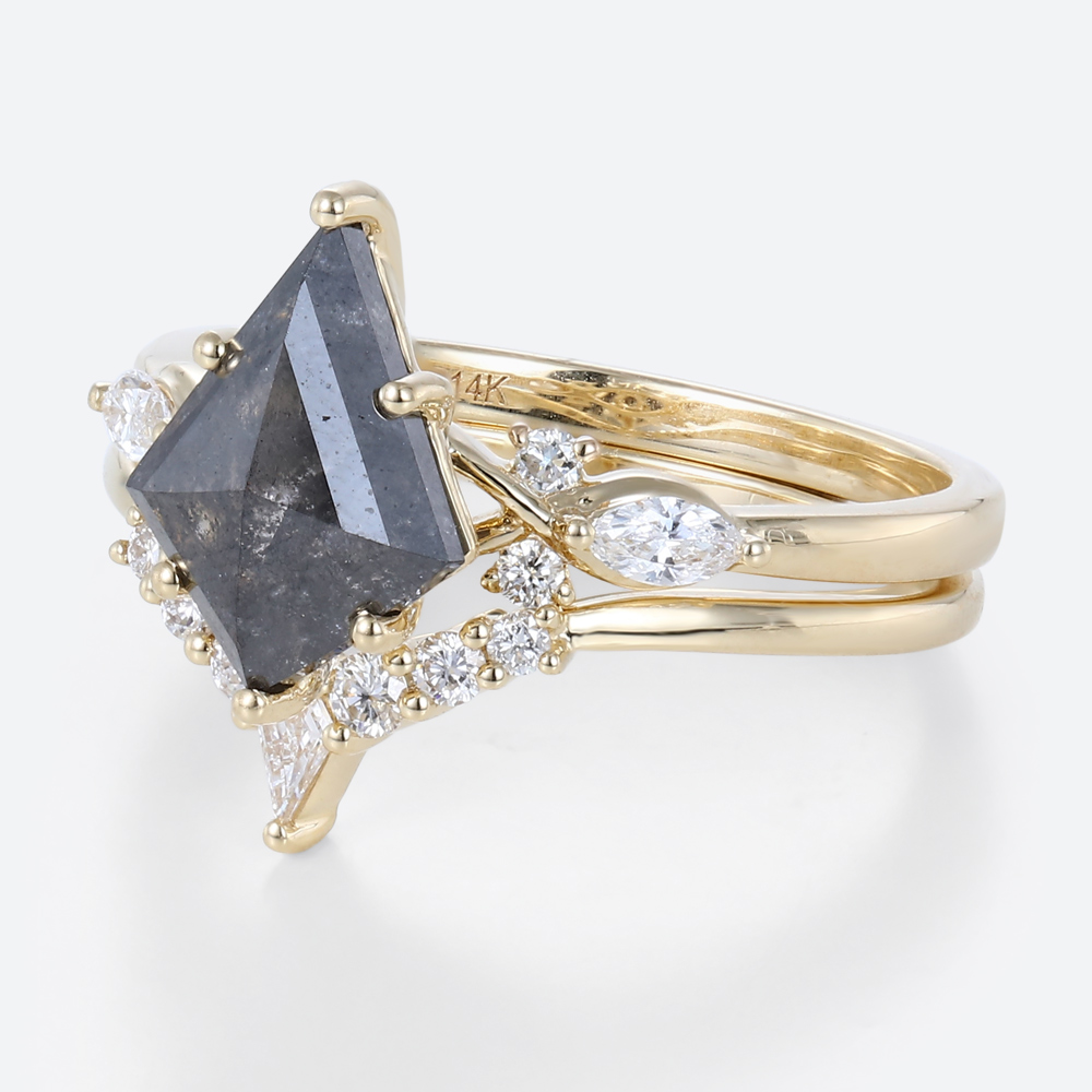1.5ct Lab Grown Diamond Rings​ Oval Cut Twisted 6-Prong Engagement Ring in Yellow Gold