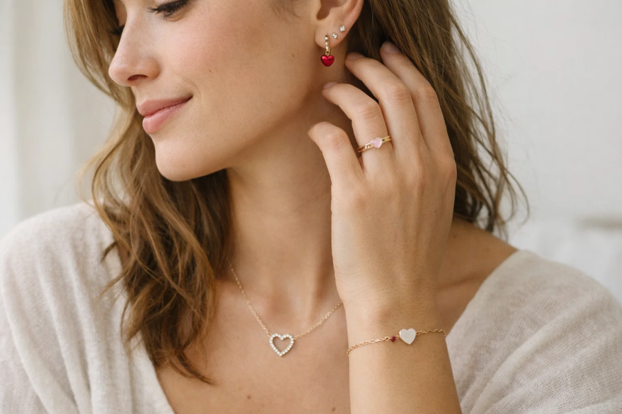 Valentine’s Day Jewelry Gifts Under $1000 for a Lasting Impression