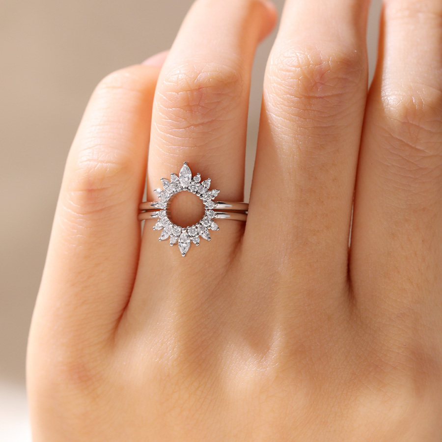 2025 Jewelry Trends Every Millennial Will Be Wearing