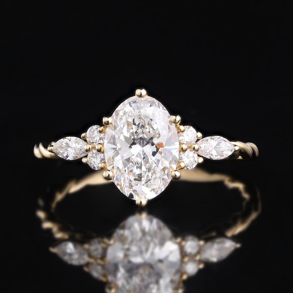1.5ct Lab Grown Diamond Rings​ Oval 6-Prong Engagement Rings