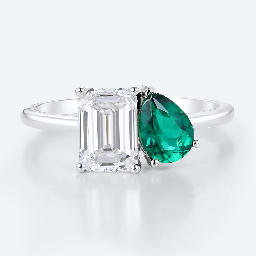 Emerald & Lab Diamond Ring Toi Et Moi​ Simple Engagement Ring
