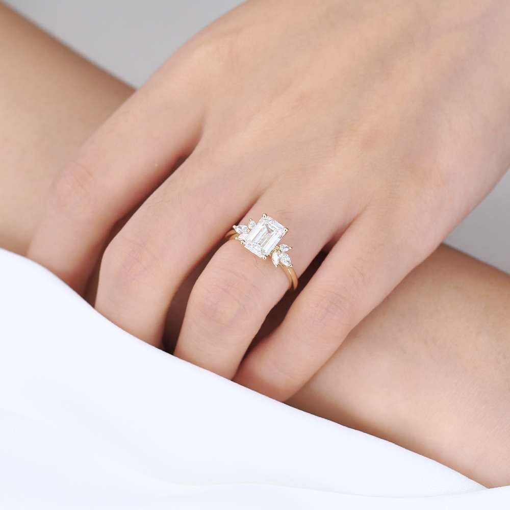 2 Ct Emerald Cut Engagement Rings 2ct Moissanite Ring Simple