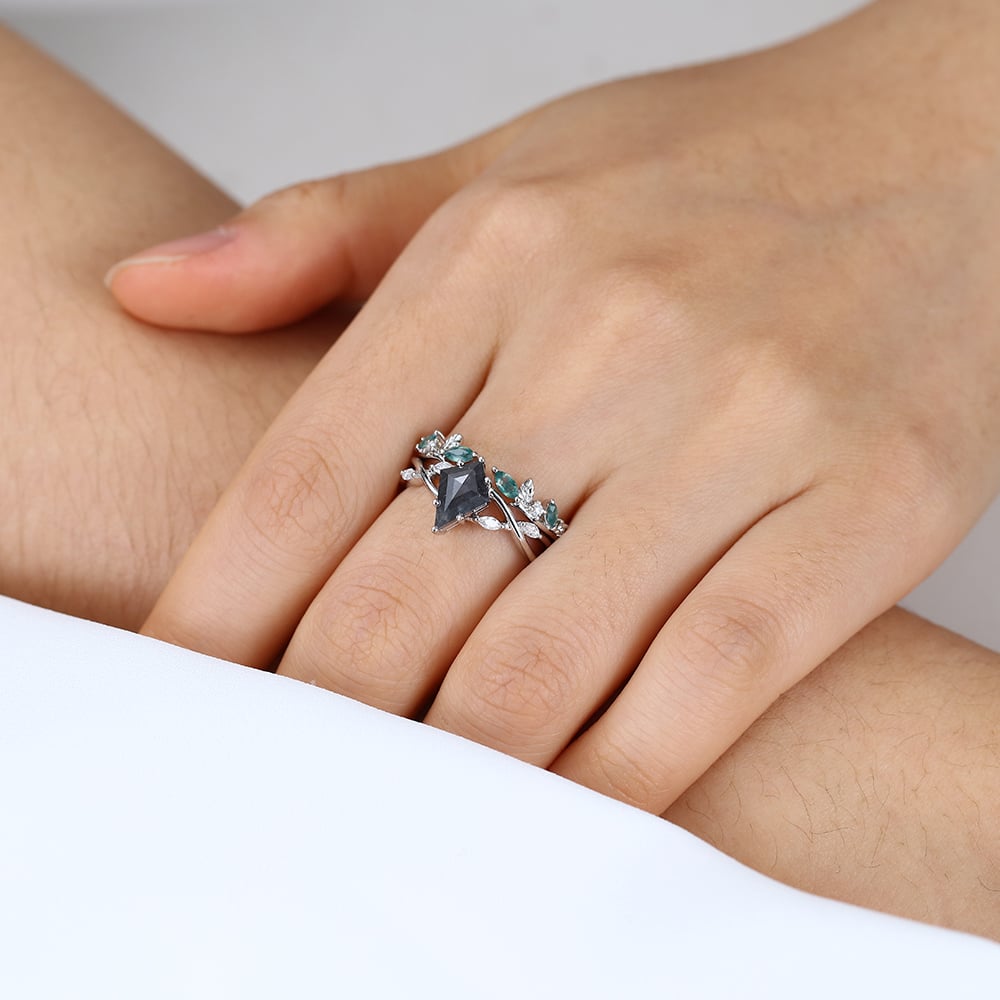1.2ct Kite Cut Salt and Pepper Diamond Ring Set with Moss Agate Wedding Band