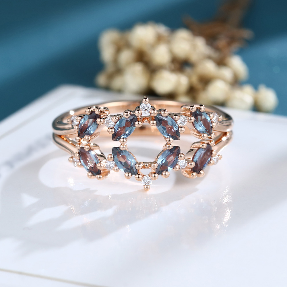 LisaJewelryUS 2PCS Marquise Cut Lab Alexandrite Rose Gold Curved Matching Wedding Band 1