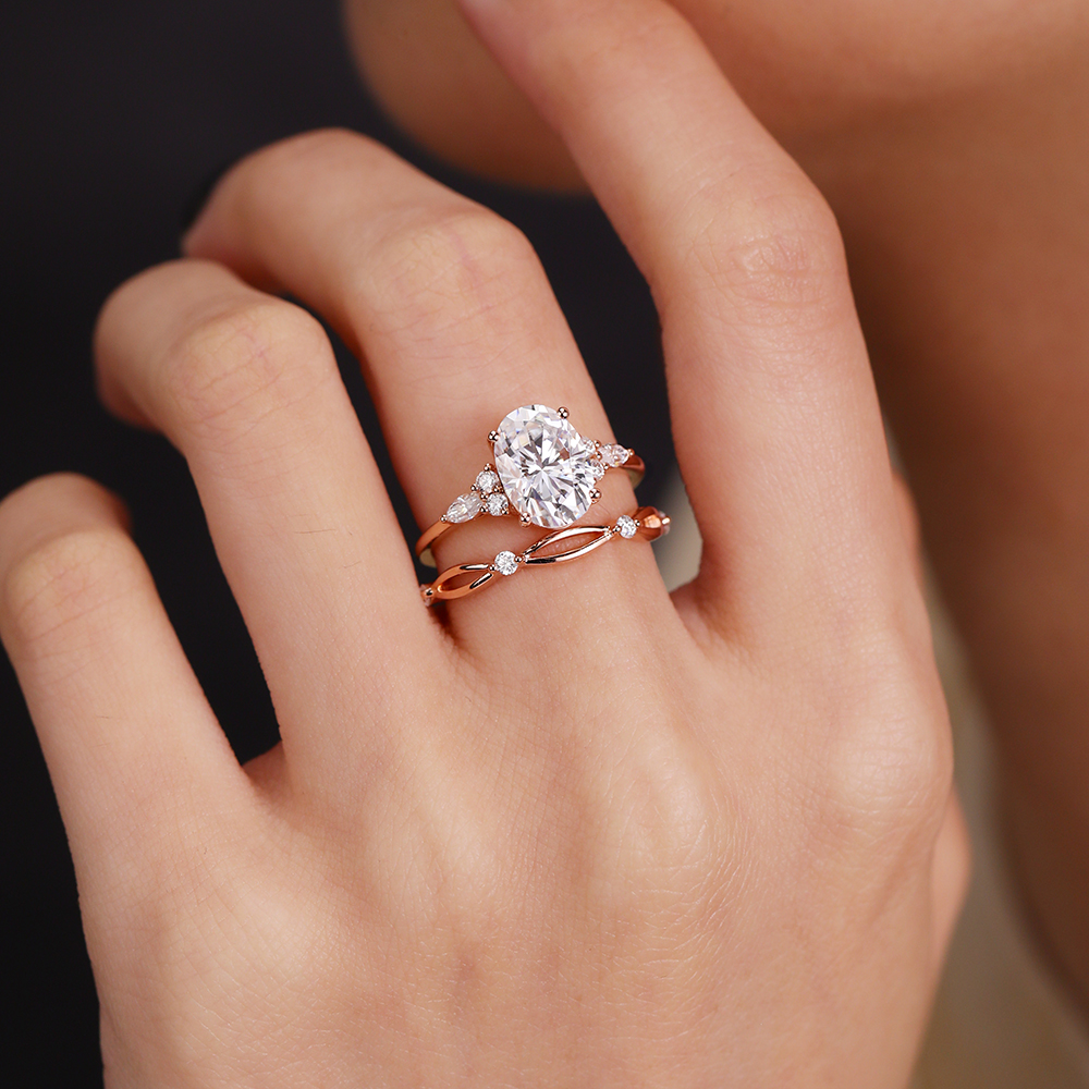 Oval Cut Lab Grown Diamond Cluster Engagement Ring Set Thin Band