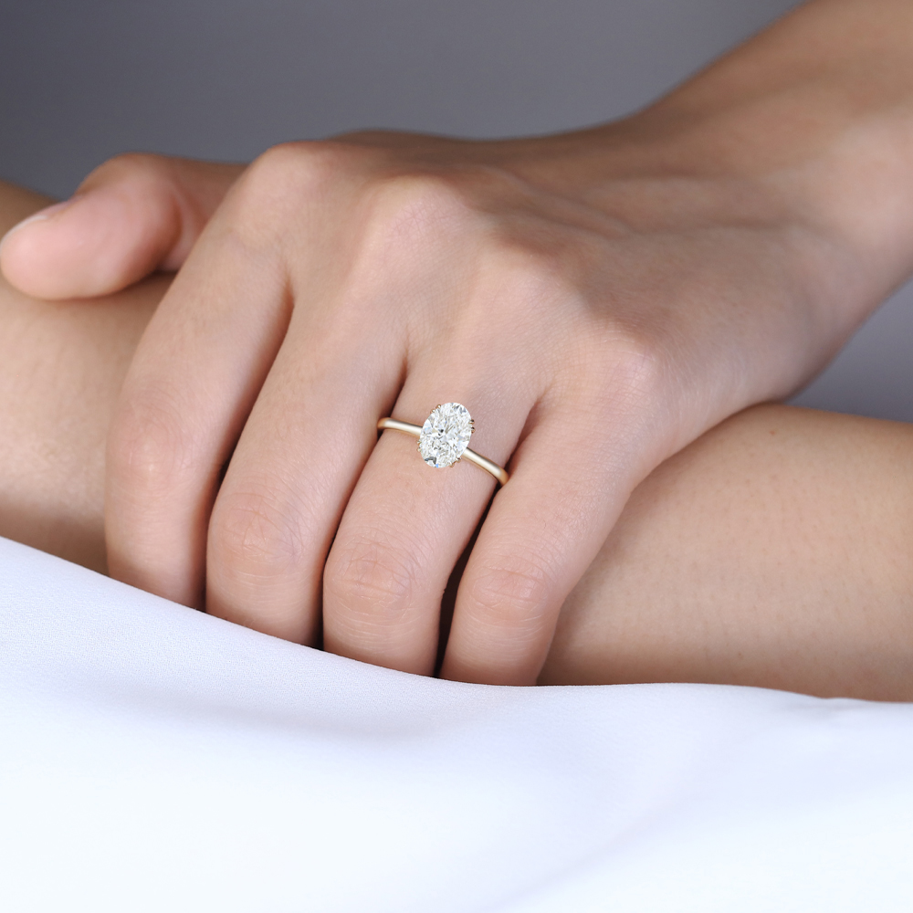 1.5ct Solitaire Lab Grown Diamond Rings Oval Cut Double Claw Ring in Yellow Gold