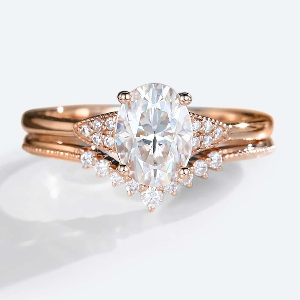 Moissanite Rings Rose Gold Oval Cut Cluster Moissanite Stacking Ring
