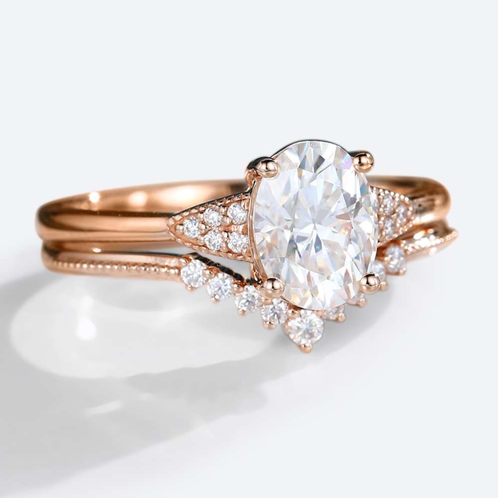 Moissanite Rings Rose Gold Oval Cut Cluster Moissanite Stacking Ring