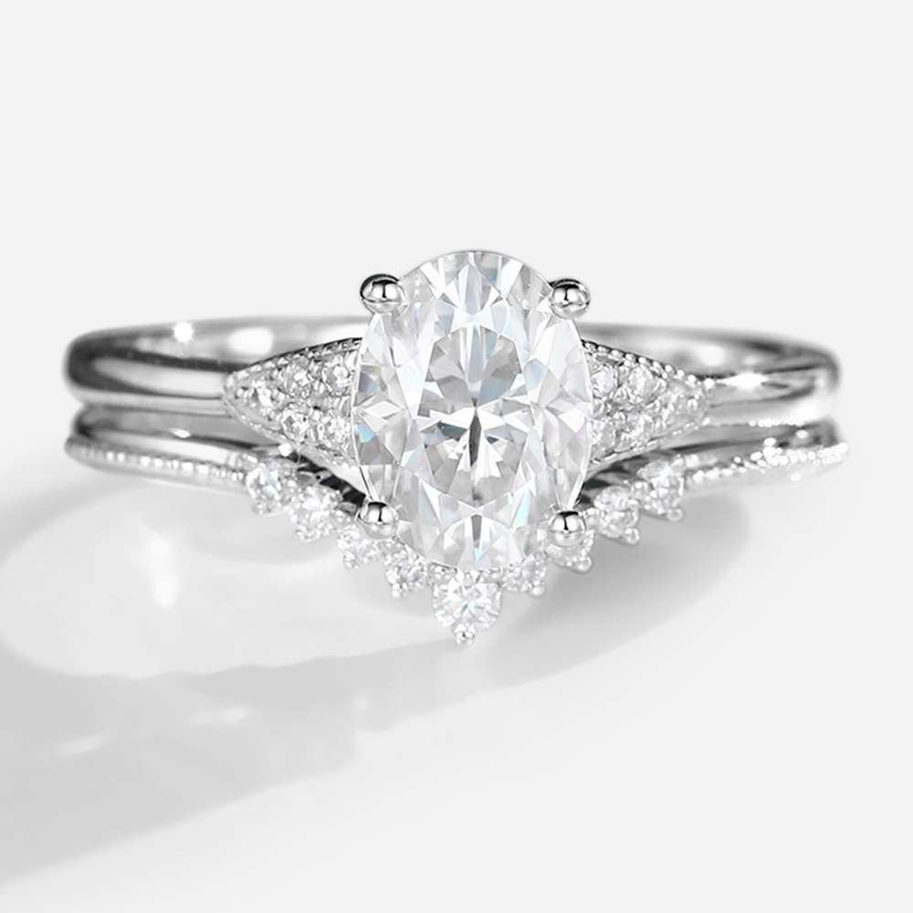Moissanite Rings White Gold Oval Cut Cluster Moissanite Stacking Ring