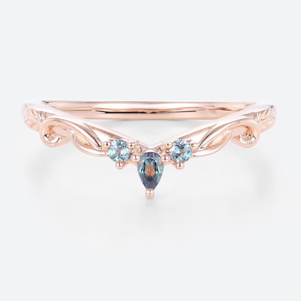 Alexandrite Stone Ring with V Shape Simple Wedding Rings