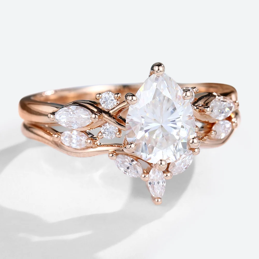 Pear Shaped Wedding Ring Set 1.2ct Moissanite Rings in rose gold