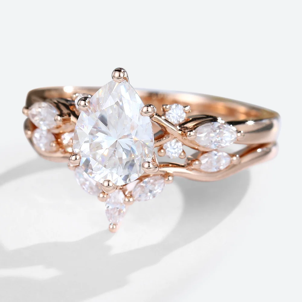 Pear Shaped Wedding Ring Set 1.2ct Moissanite Rings in rose gold