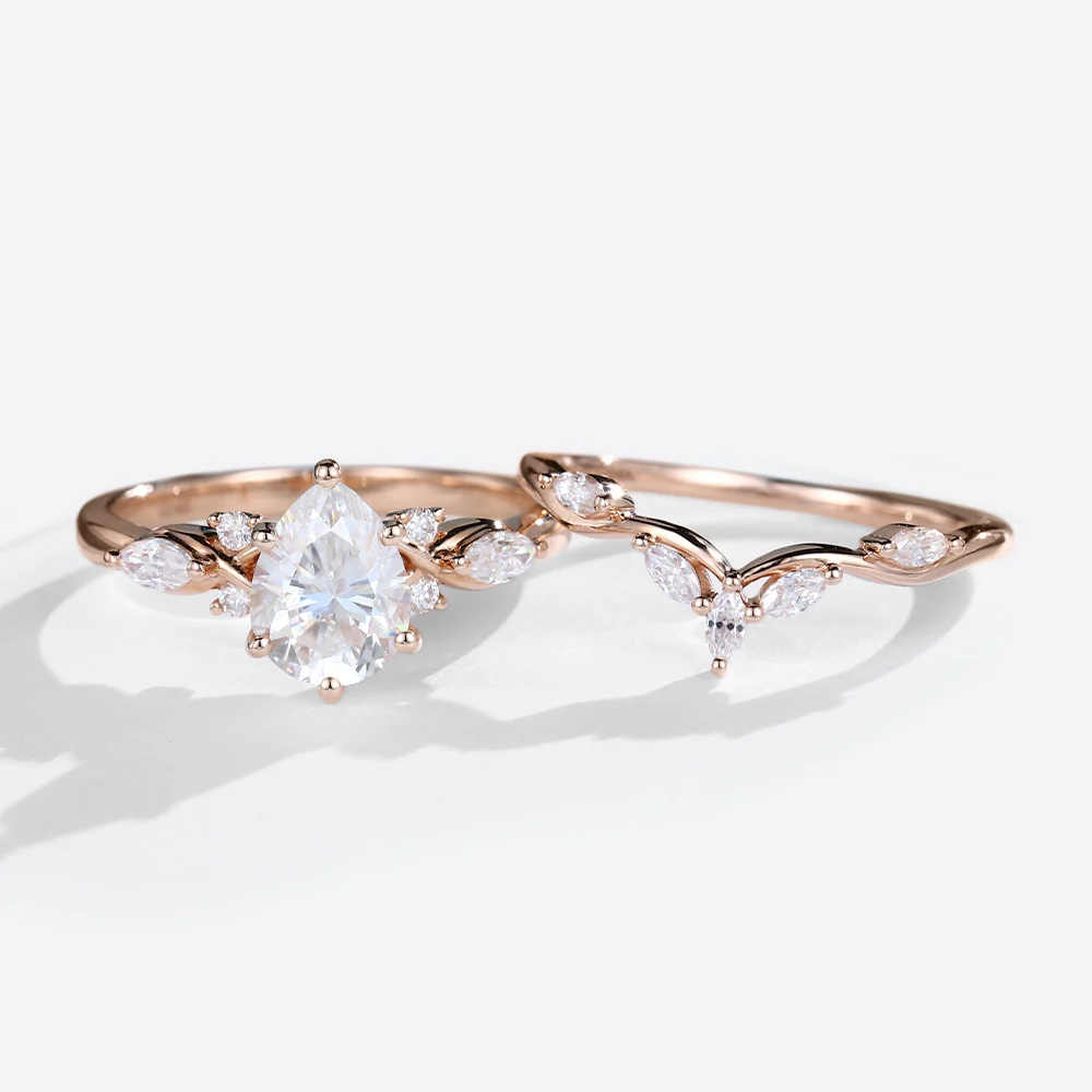 Pear Shaped Wedding Ring Set 1.2ct Moissanite Rings in rose gold
