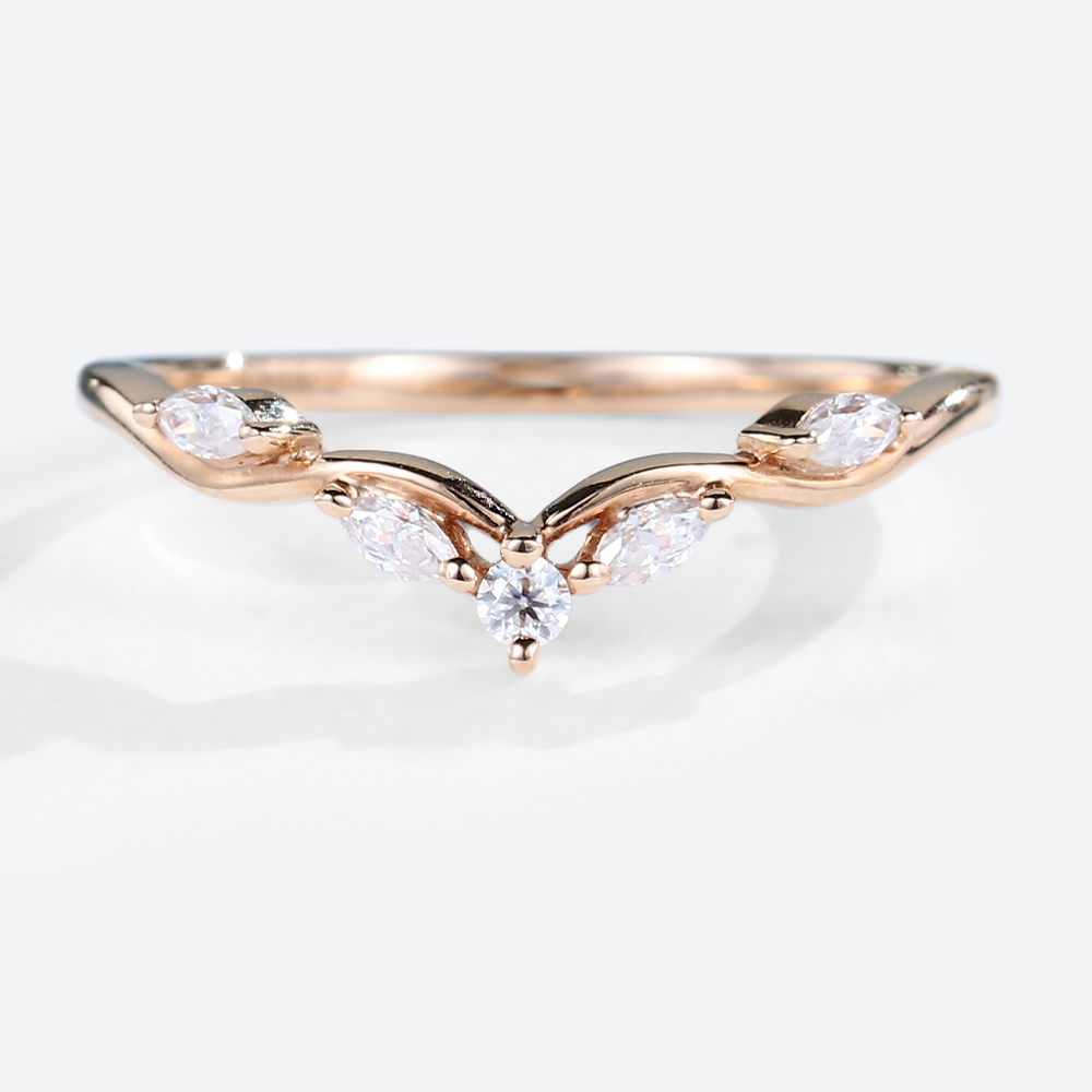 Rose Gold Round Cut Moissanite Rings Curved Wedding Band