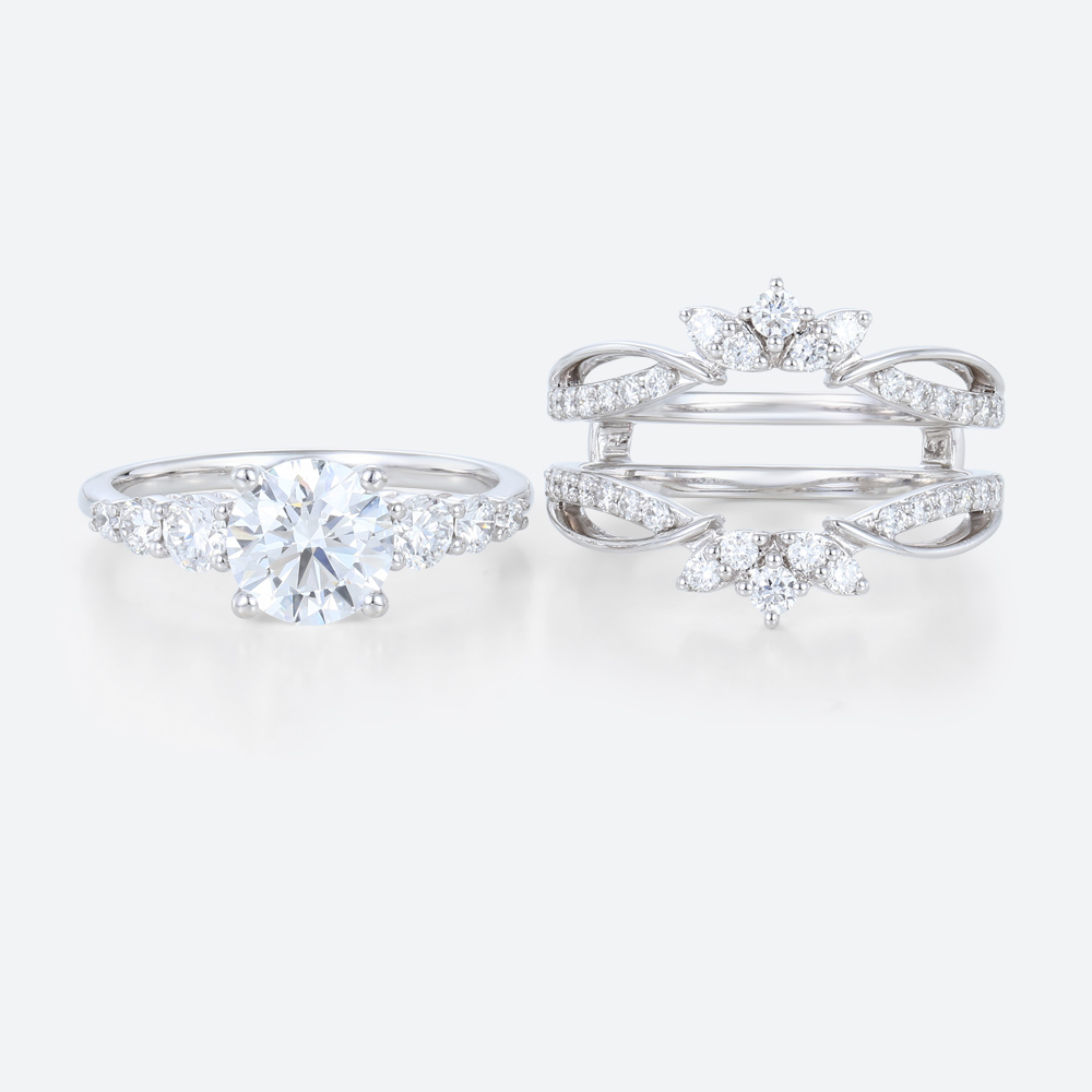 Round Cut Lab Grown Diamond Ring Set Side Stone 4-Prong Ring