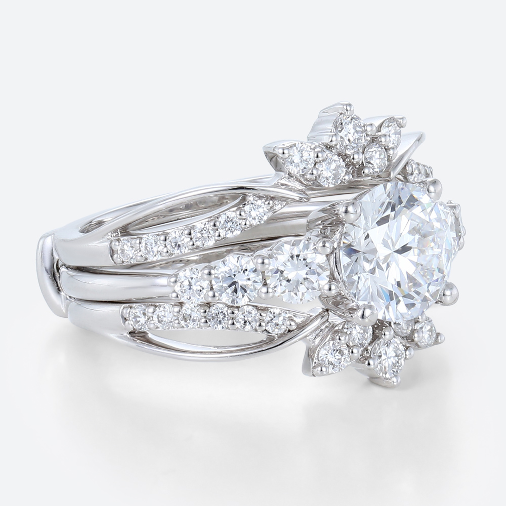 Round Cut Lab Grown Diamond Ring Set Side Stone 4-Prong Ring