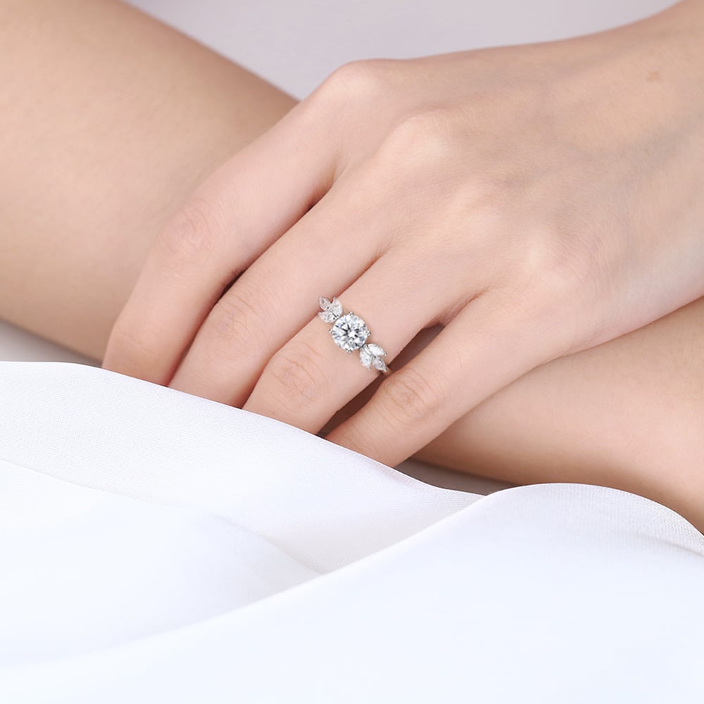 White Gold Rings Round Cut 4-Prong Lab Created Diamond Rings
