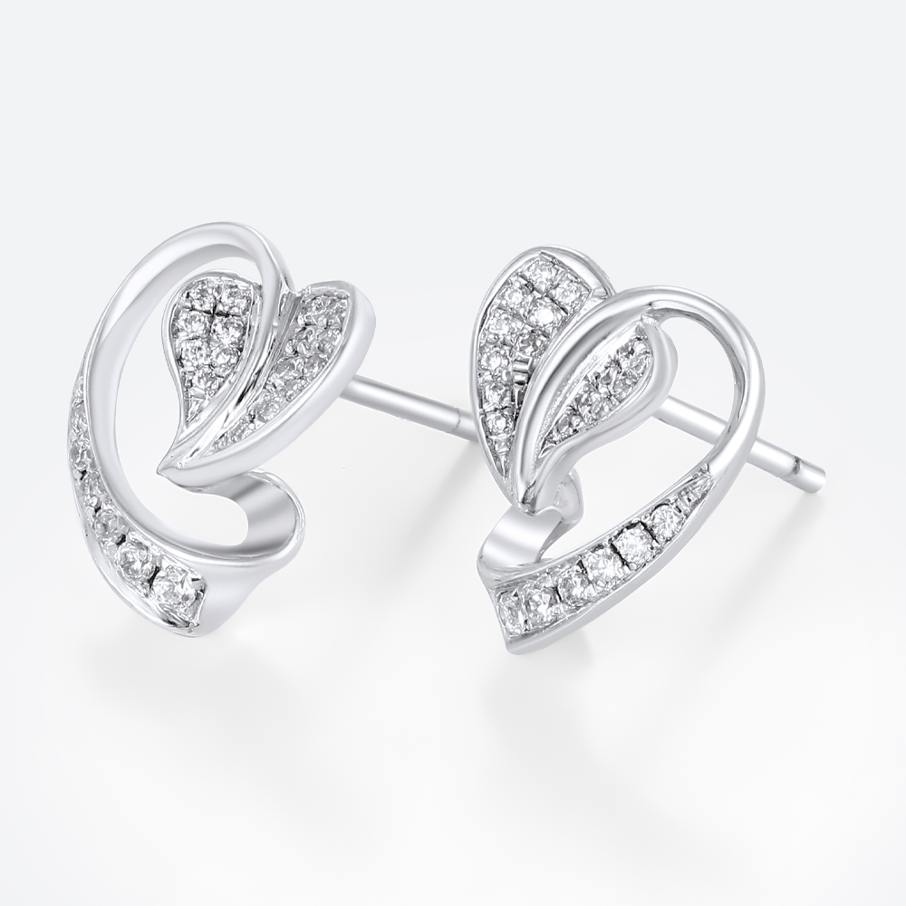 White Gold Lab Diamond Earrings​ Heart-Shaped Pavé Stud Earrings