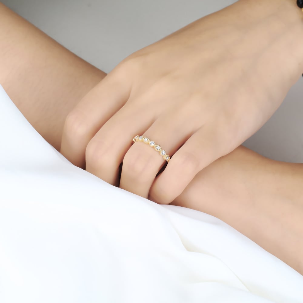 Solid Gold Stacked Rings​ 0.18ct Vintage Women's Lab Diamond Rings in Yellow Gold