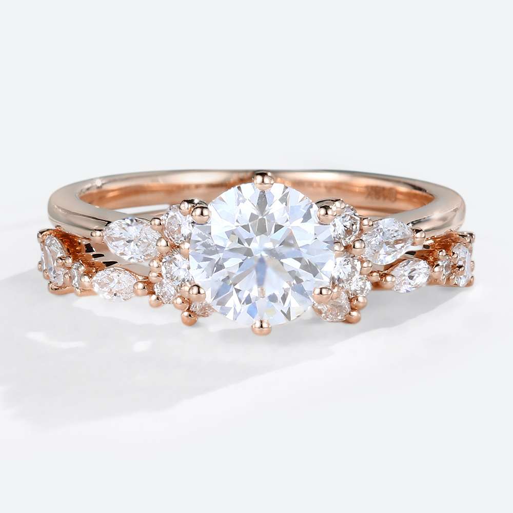 Vintage Moissanite Rings 1ct Classic Round Engagement Ring Set in rose gold