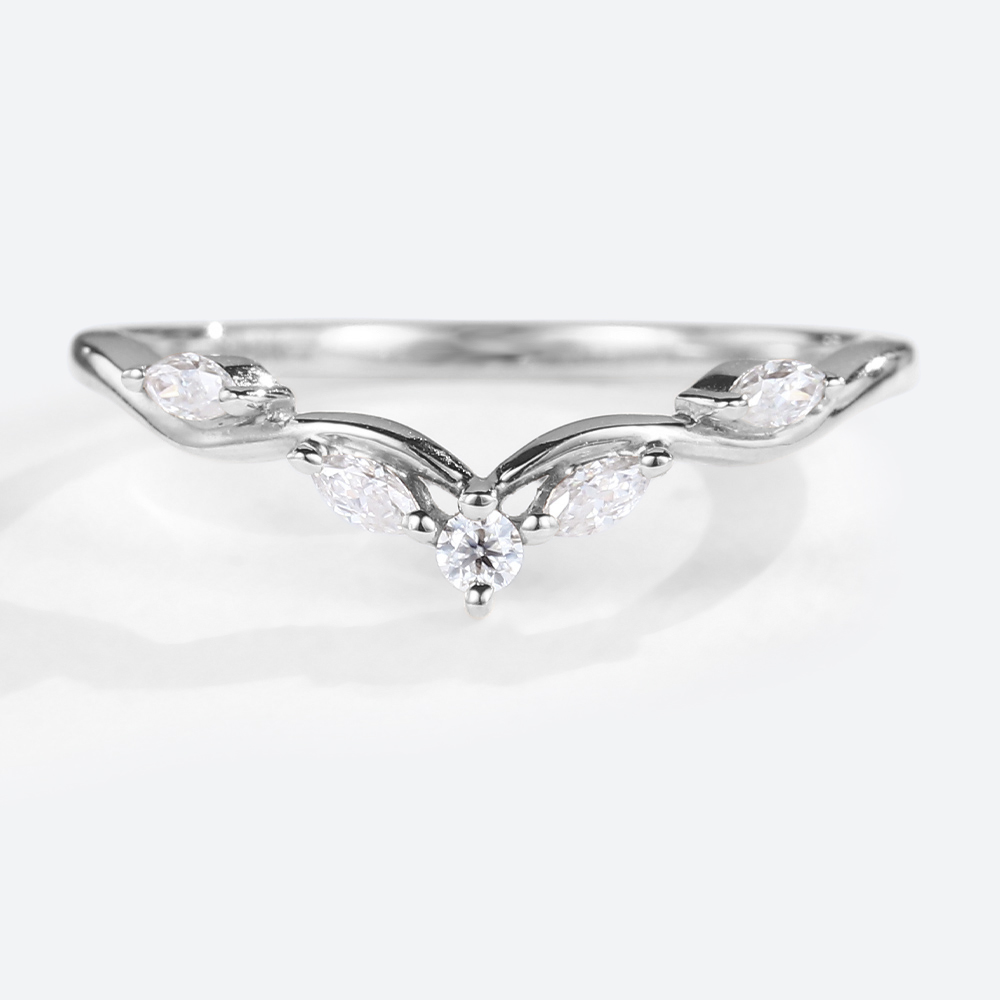 White Gold Round Cut Moissanite Rings Curved Wedding Band