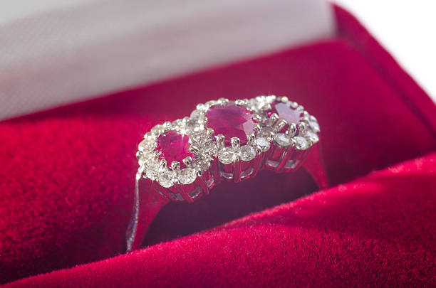 LisaJewelryUS Vintage engagement rings
