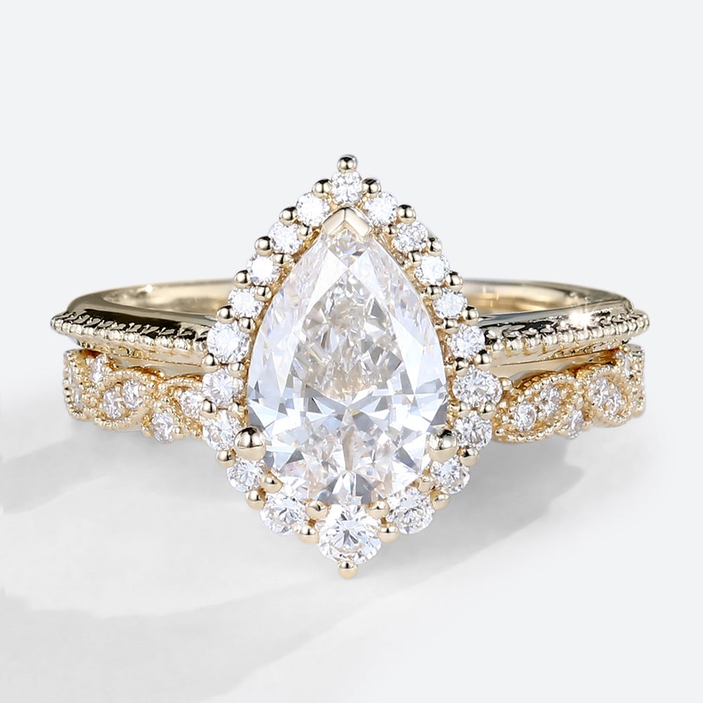 Yellow Gold Halo Pear Shaped Lab Diamond Engagement Ring with Diamond Ring Set (1)