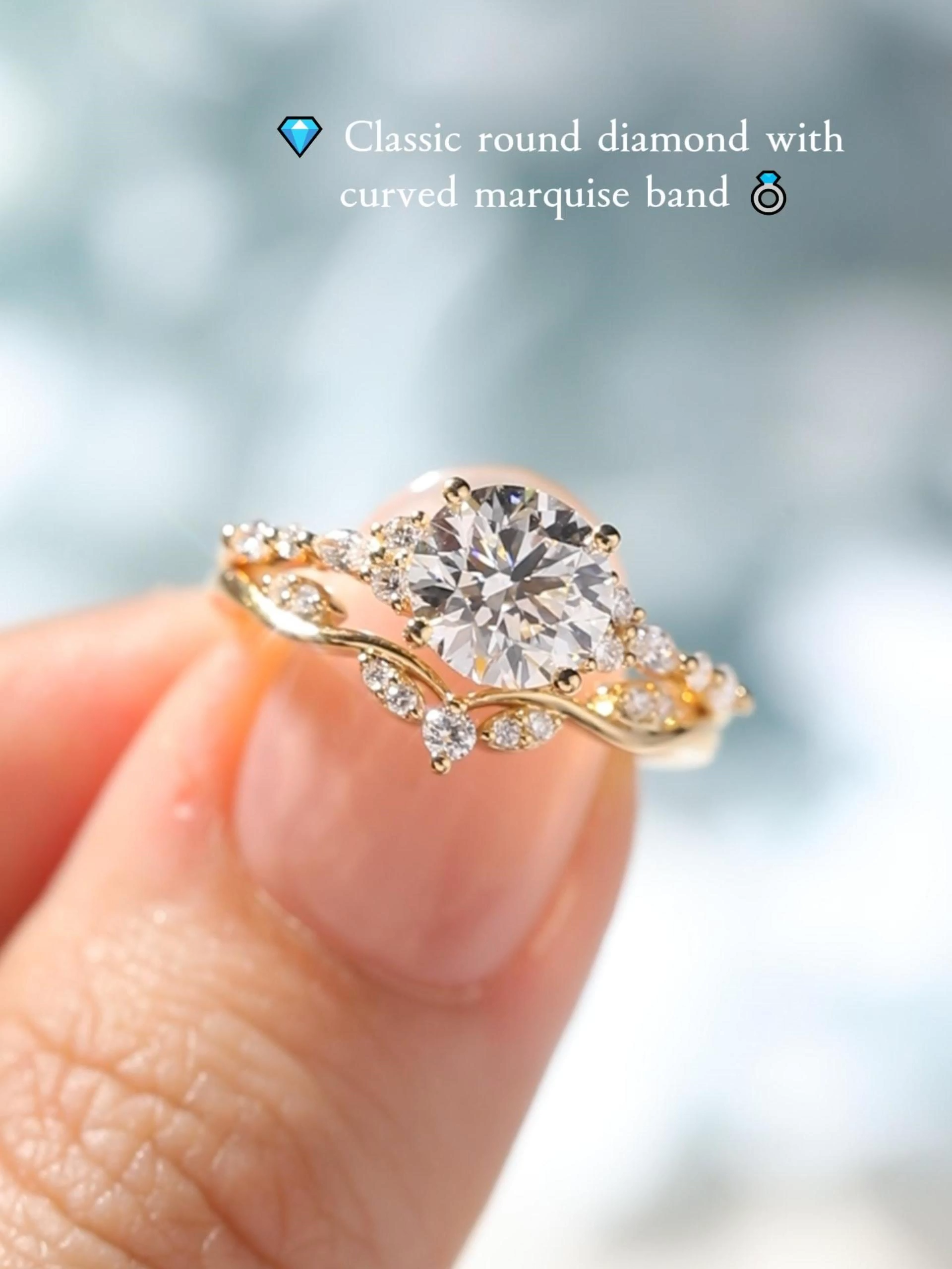 1ct Round Cut Lab Grown Diamond Marquise Cluster Bridal Ring Set in Yellow Gold