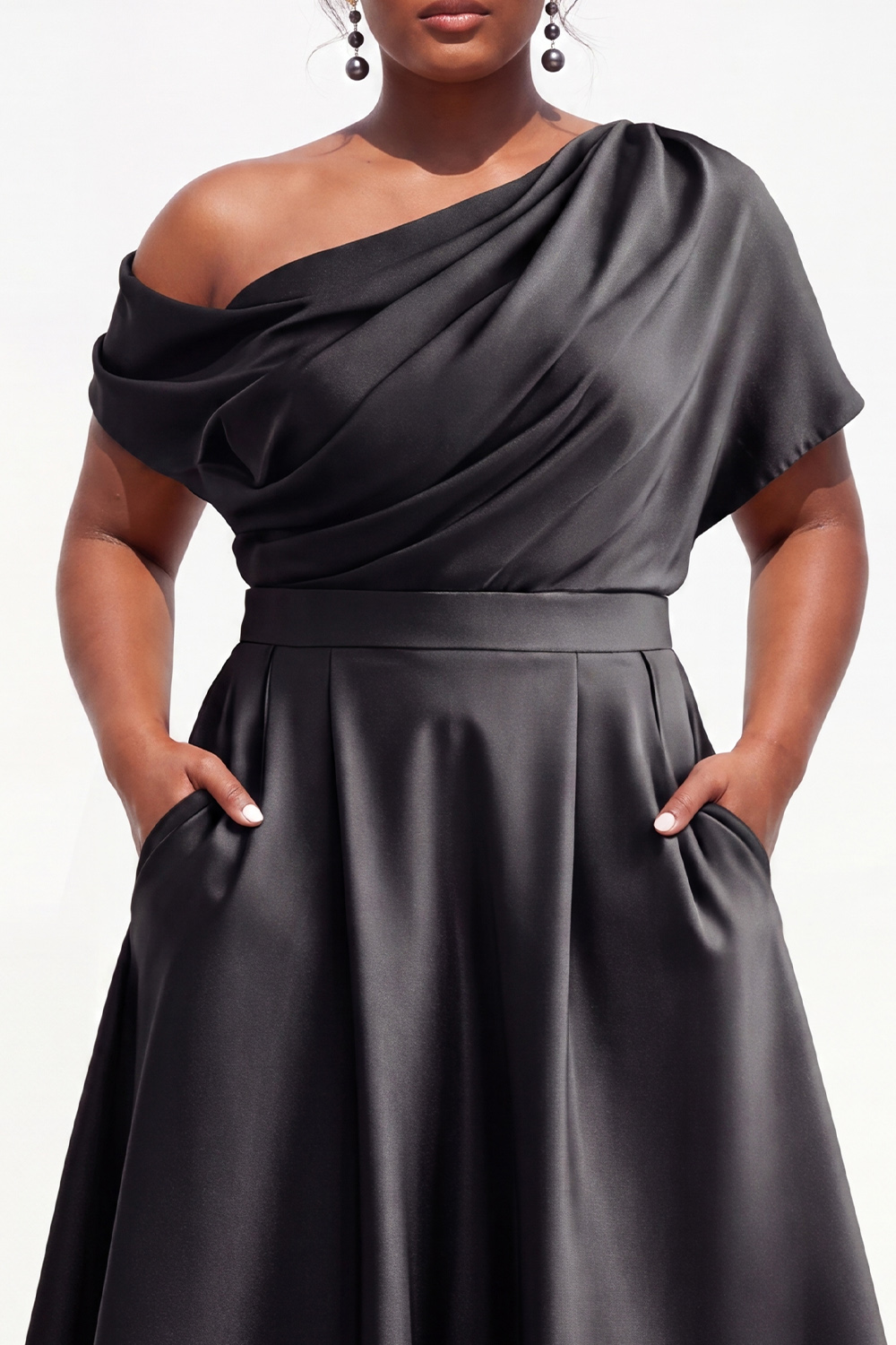 Black Satin A-Line Plus Size Long Mother of the Bride Dress with Pockets