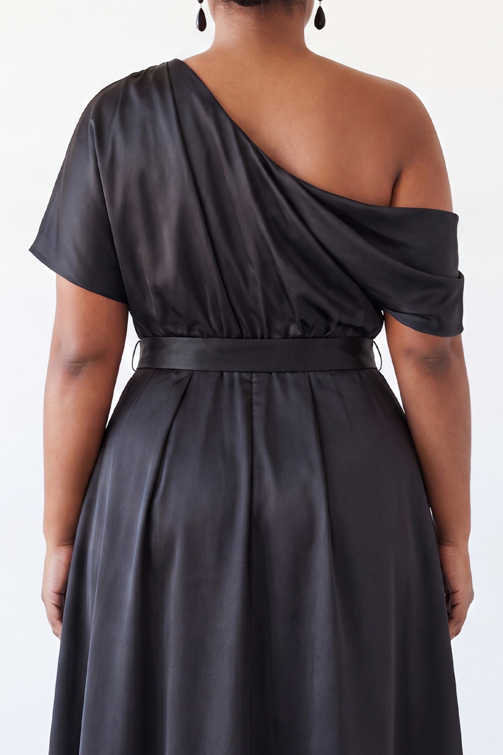 Black Satin A-Line Plus Size Long Mother of the Bride Dress with Pockets