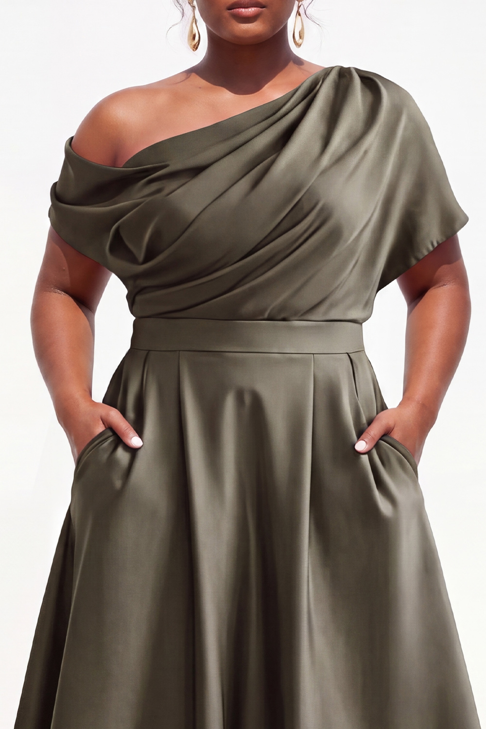 Black Satin A-Line Plus Size Long Mother of the Bride Dress with Pockets