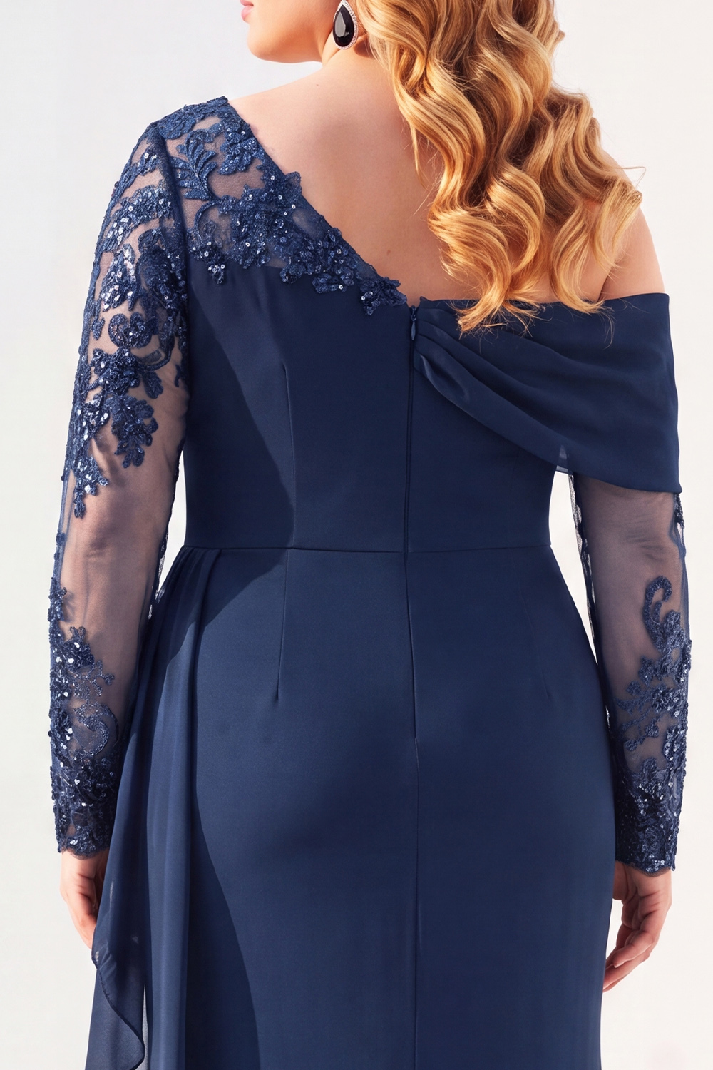 Black Mermaid Long Sleeves Ruched Plus Size Mother of the Bride Dress with Sash