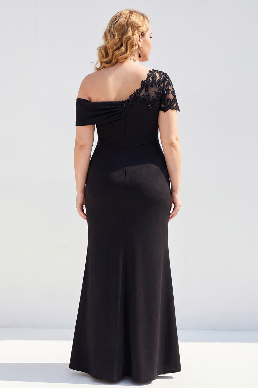 Black One Shoulder Mermaid Ruched Long Mother of the Bride Dress with Appliques