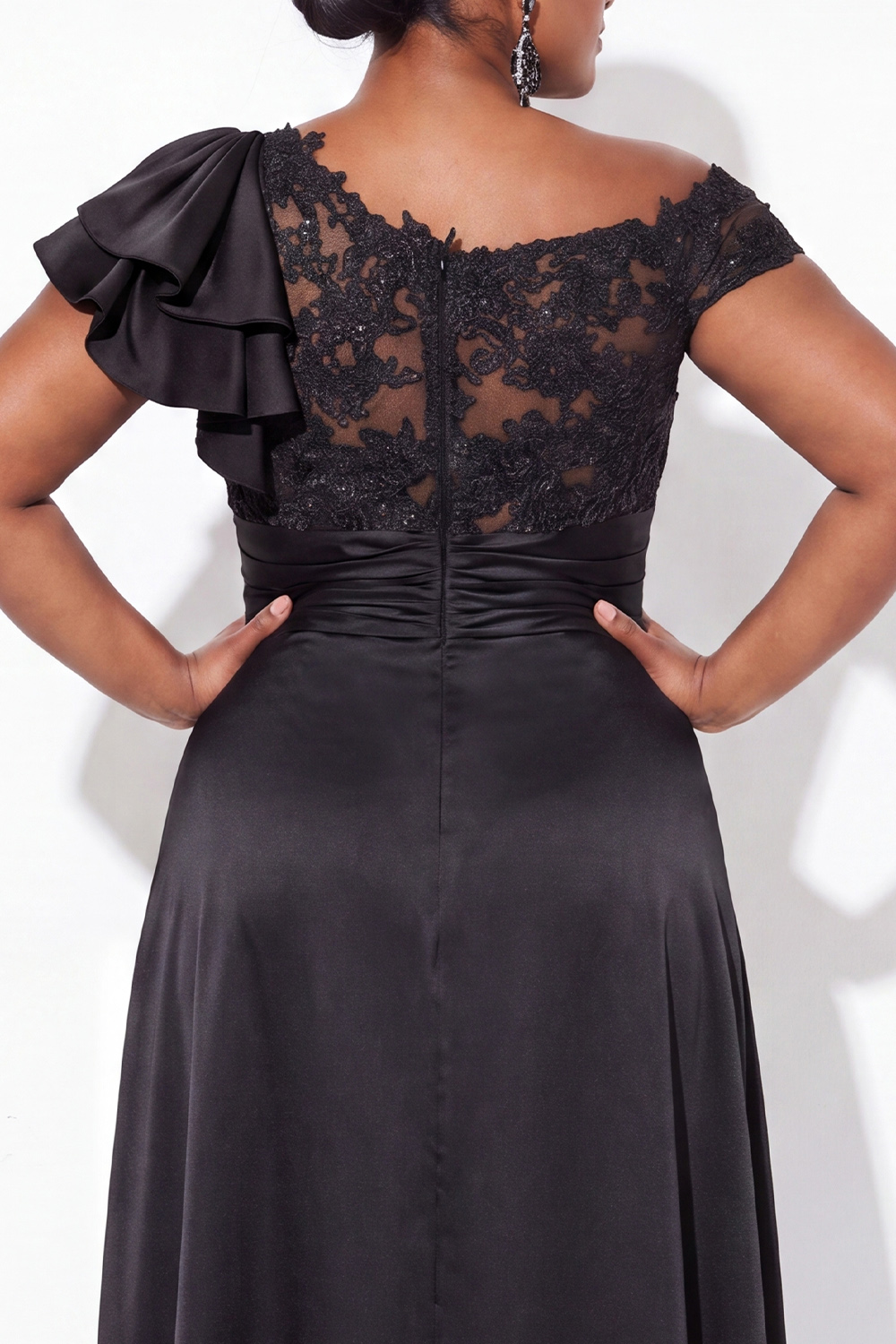 A-Line Asymmetrical Ink Blue Plus Size Long Mother of the Bride Dress with Appliques