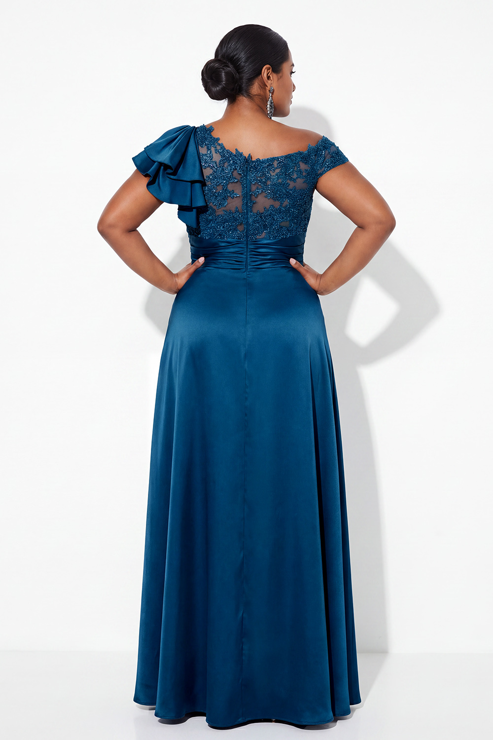 A-Line Asymmetrical Ink Blue Plus Size Long Mother of the Bride Dress with Appliques