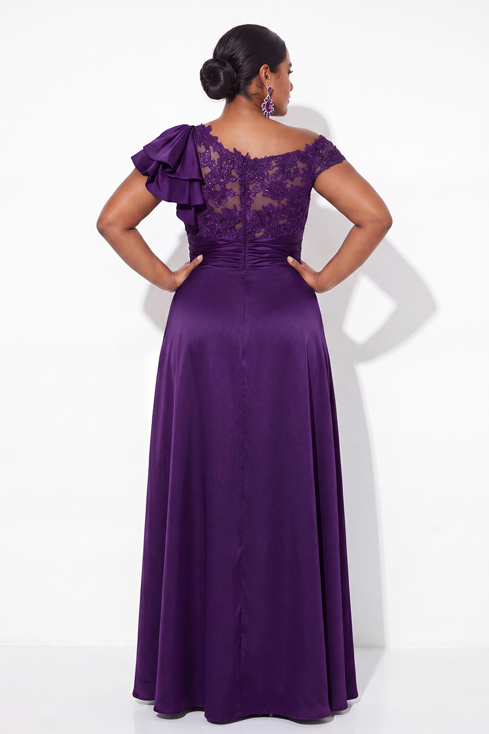 A-Line Asymmetrical Ink Blue Plus Size Long Mother of the Bride Dress with Appliques