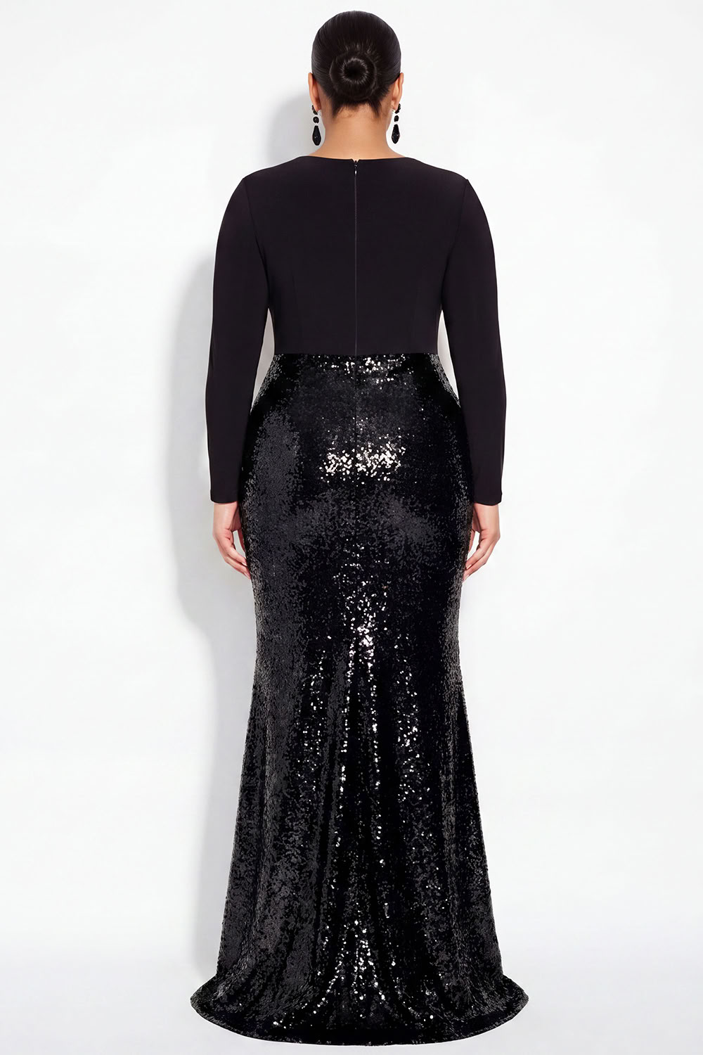 Sparkly Black Mermaid V-Neck Sequins Plus Size Long Formal Dress with Long Sleeves